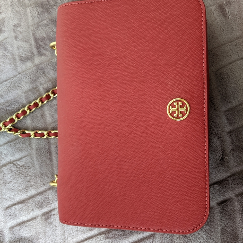 SOLD Tory burch crossbody bag - Picture 3 of 5
